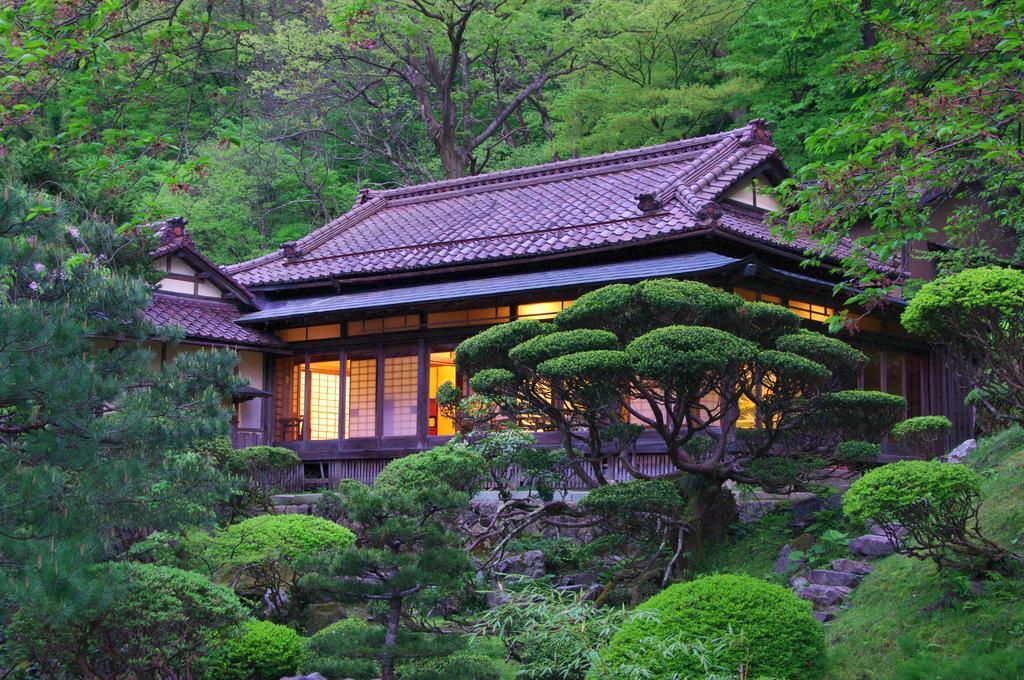 Mukaitaki Hotel Aizuwakamatsu Exterior photo