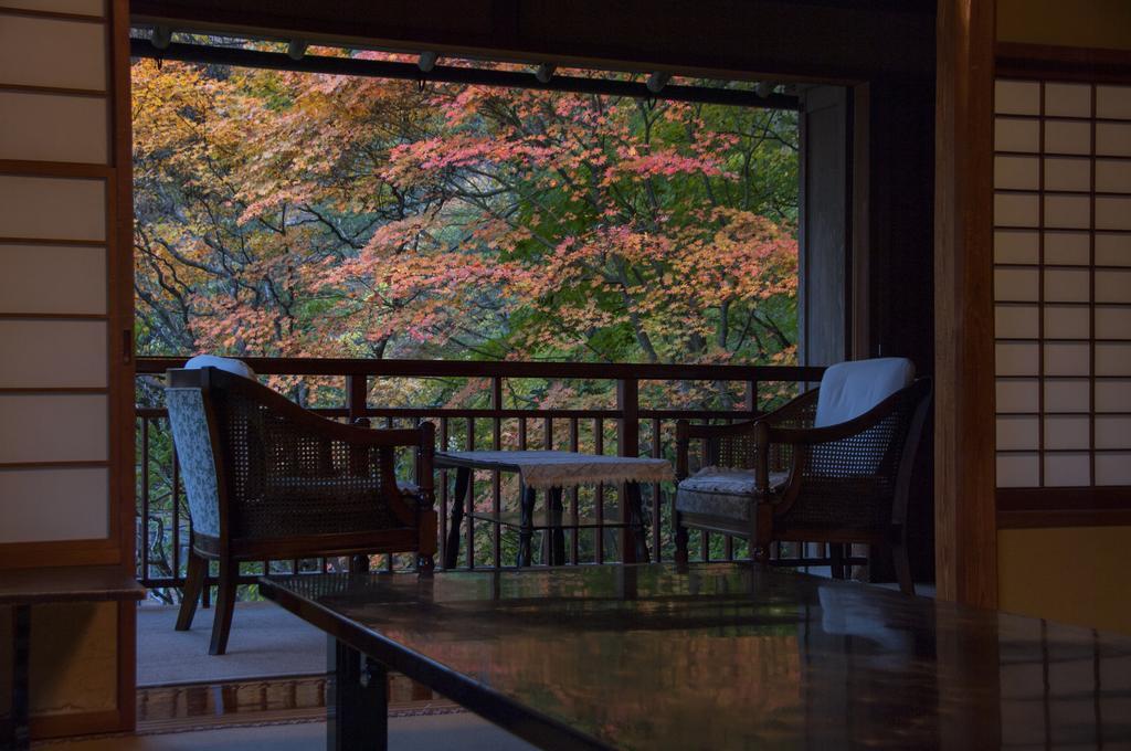 Mukaitaki Hotel Aizuwakamatsu Exterior photo
